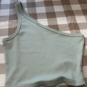 🟢10/$10 - One-Shoulder Ribbed Crop Top